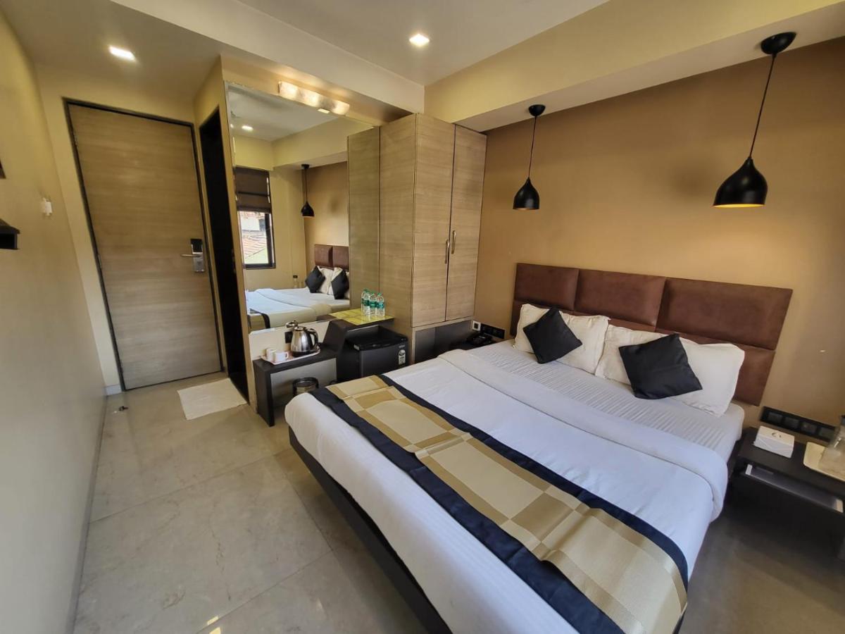 The Fountain Inn - Fort Mumbai Exterior photo